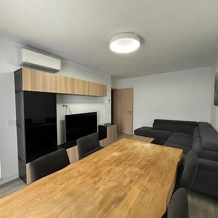 4friendscoresibrasov X Braşov