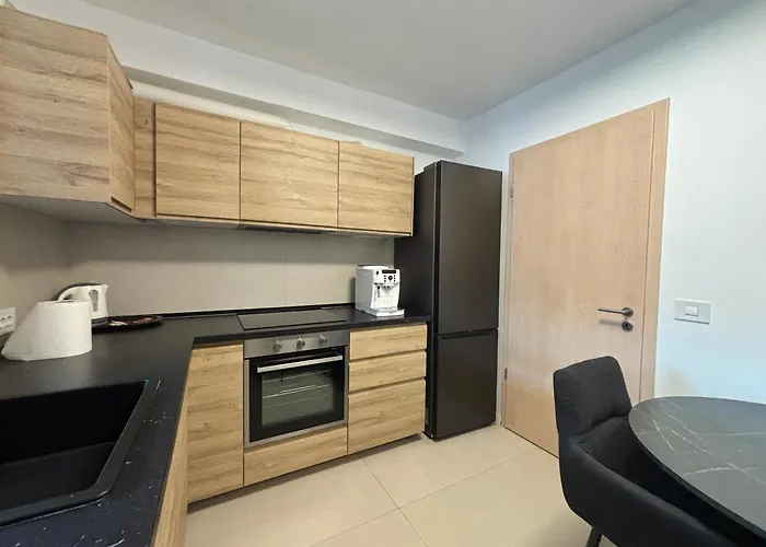 4friendscoresibrasov X * 브라쇼브