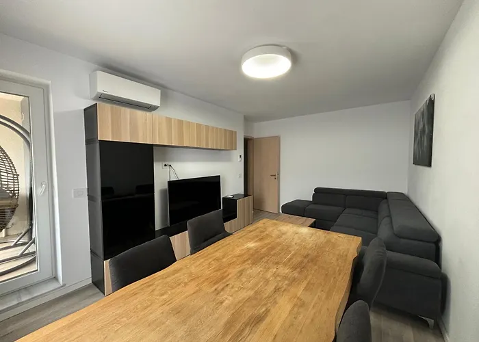 4friendscoresibrasov X 브라쇼브